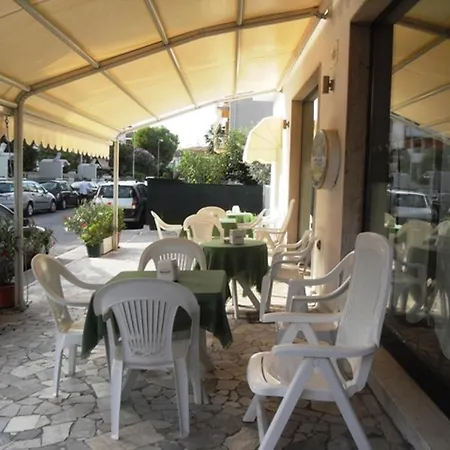 Ferrara Szálloda San Benedetto del Tronto